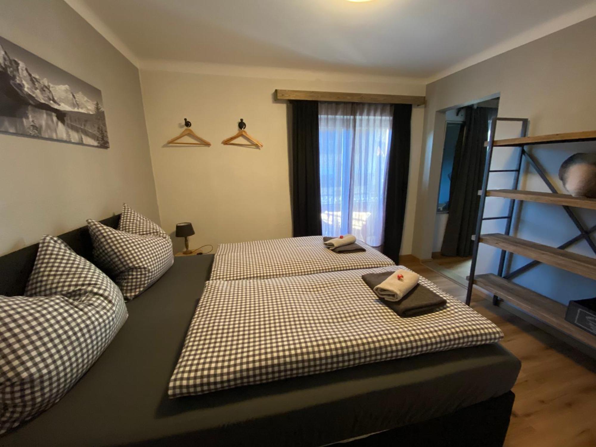 Appartement Kuhglocken Ferienhaus Fuenf Sinne โดบริอาค ภายนอก รูปภาพ